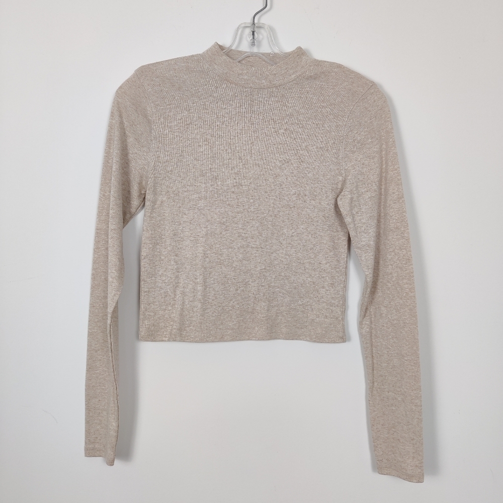 No Boundaries Women's Cropped Long Sleeve Tee in Cream Eyelet Size Large Cotton
